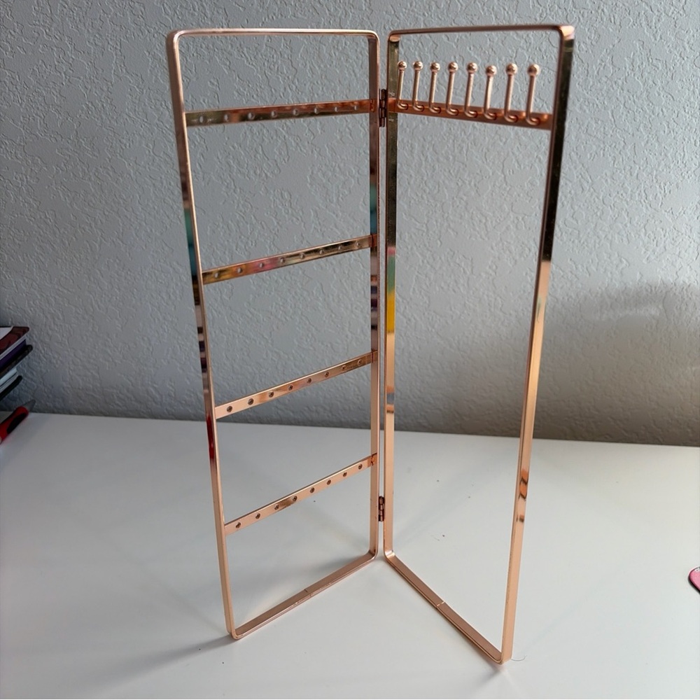 Rose Gold Jewelry Stand